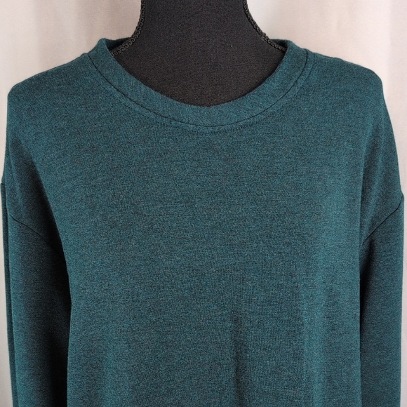Orvis Teal Women's Sweatshirt - Picture 6 of 9